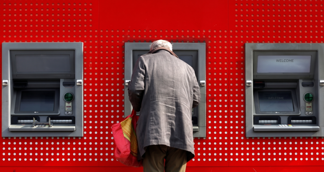 Gündemden Son Bilgiler: İki dev banka aynı kararı aldı: 95 şube birden kapatılıyor - Haberleri | İşte Tüm Ayrı