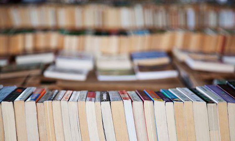 Son Gelişme: İkinci El Kitap Siparişlerindeki Gizemli Artış: Yapay Zeka mı? - Haberleri ve Merak Edilenler