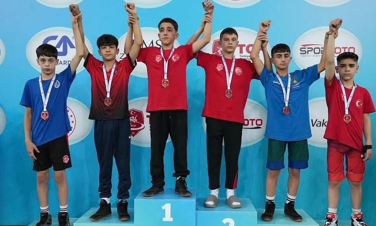 Ayrıntılar Netleşti: İl Müdürü Öztürk’ten Türkiye Şampiyonu Yaman’a kutlama - Son Dakika ve Merak Edilenler