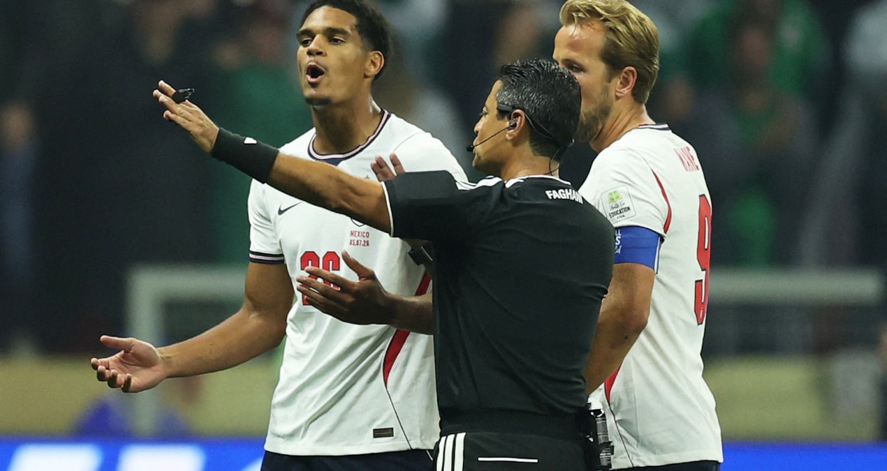İngiliz futbolcuya 2 maç ceza - Son Dakika Haberleri | İşte Tüm Ayrıntılar