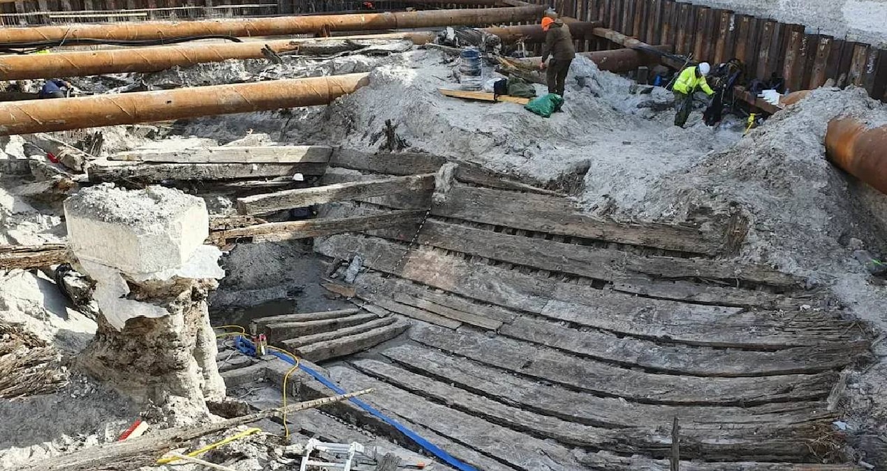 İnşaat işçileri kazmayı vurur vurmaz tarih fışkırdı: Tesadüfen 660 yıllık enkaz bulundu - En Son Haber