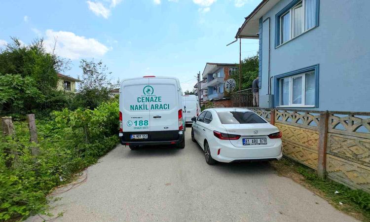 Kritik Açıklama: İnşaat işçisi evde kaldığı arkadaşını yanlışlıkla silahla vurarak öldürdü - Son Dakika Haberl