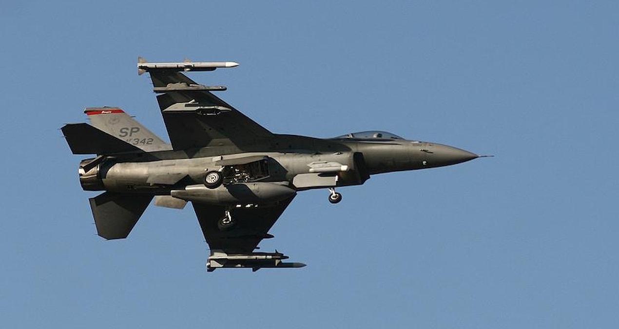 Sıcak Gündem: İran, ABD’ye ait F-16 savaş uçağını vurdu - Haberleri | İşte Tüm Ayrıntılar