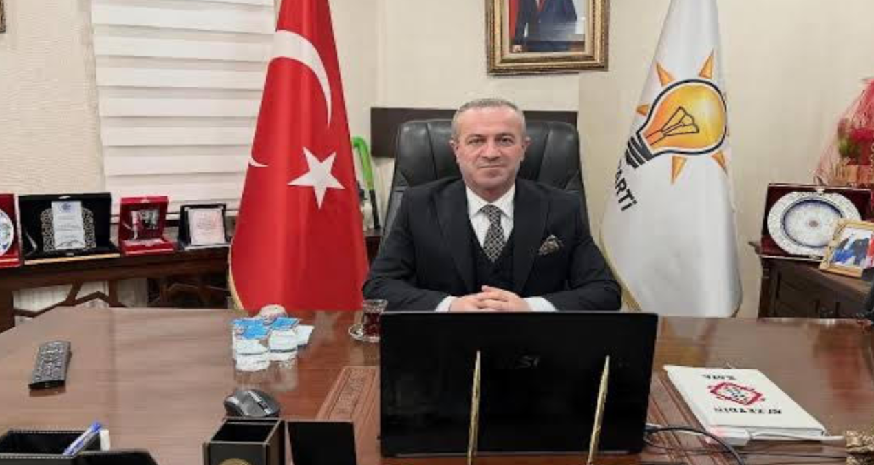 Sıcak Gündem: İŞKUR alımlarında “liste” krizi: AKP içinde kayırma tartışması - Son Dakika - Son Dakika Bilgile