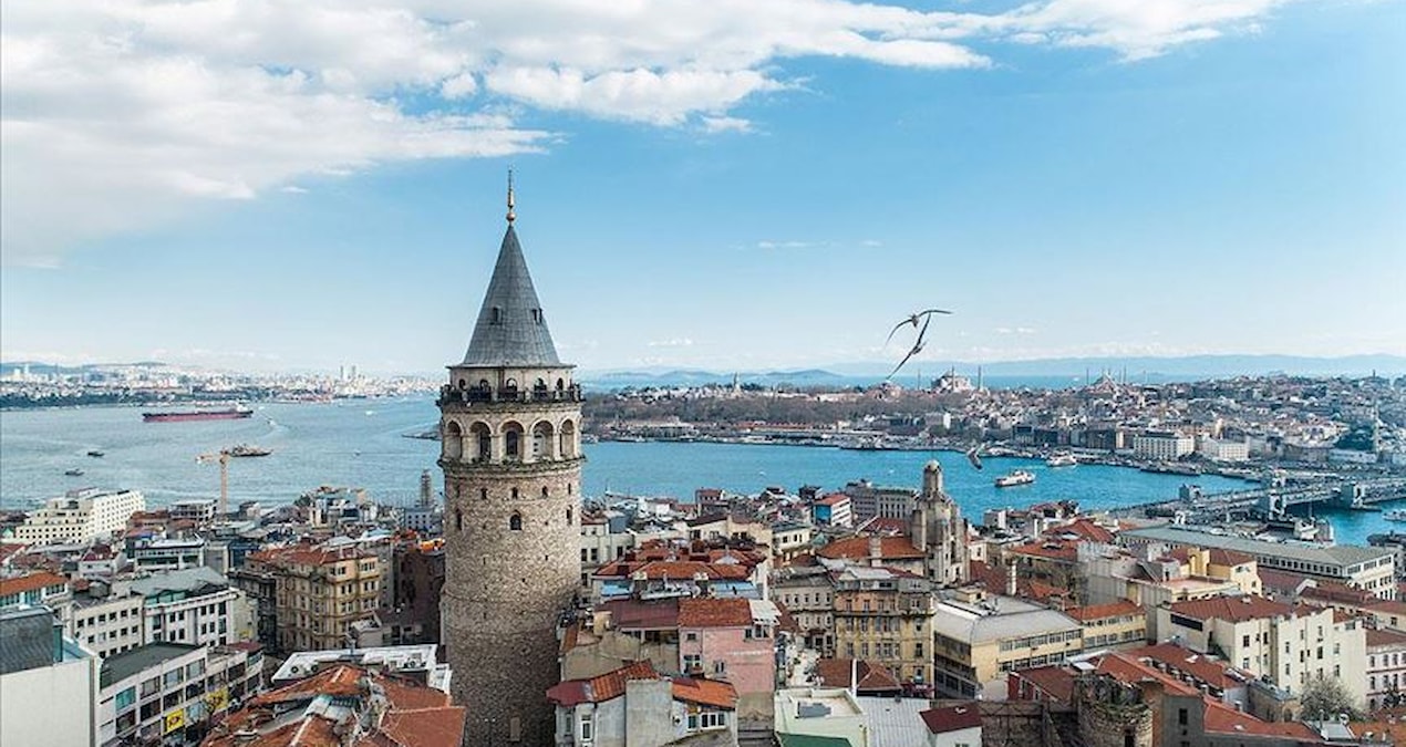 Son Gelişme: İstanbul’da deprem korkusu yoksulluğa takılıyor: Çürük binada kalmanın nedeni maddi yetersizlik -
