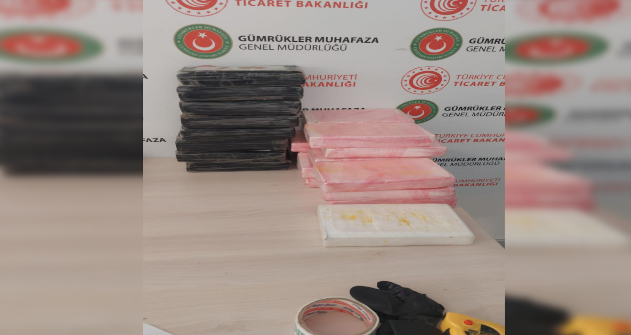 Gündemden Son Bilgiler: İstanbul Havalimanı'nda uyuşturucu operasyonu: Kilo kilo ele geçirildi - Son Dakika Ha