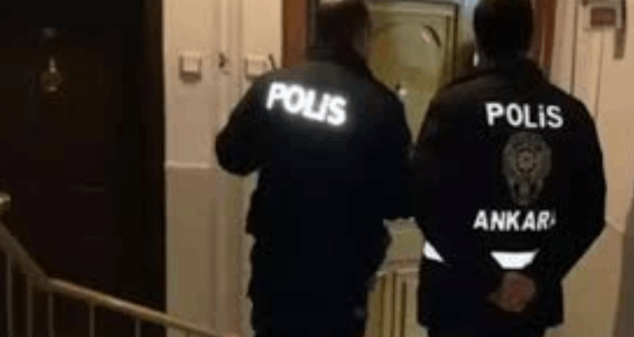 Ayrıntılar Netleşti: İstanbul'da kız arkadaşını arabada alıkoydu: Ankara'da hakkında tutuklama kararı verildi