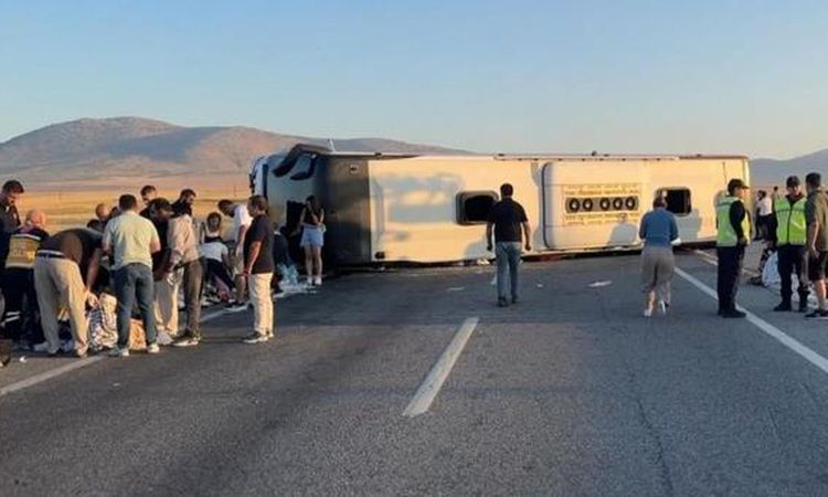 İstanbul-Kuşadası otobüsü kaza olayı nedir, hangi tarihte oldu, kaç ölü, kaç yaralı var, hangi otobüs firması