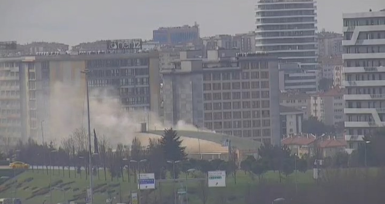 Sıcak Gündem: İstanbul'da polis evinde yangın - En Son Haber