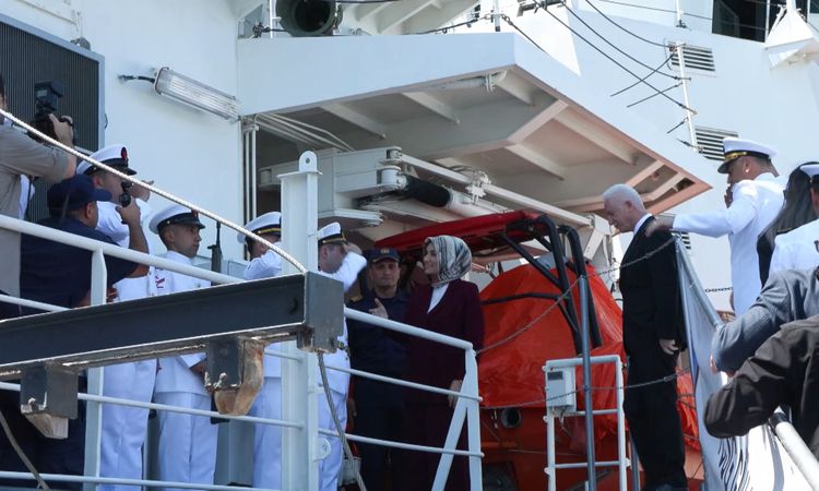 A Bosphorus tour was organized for the children of martyrs and their families in Istanbul - Breaking News