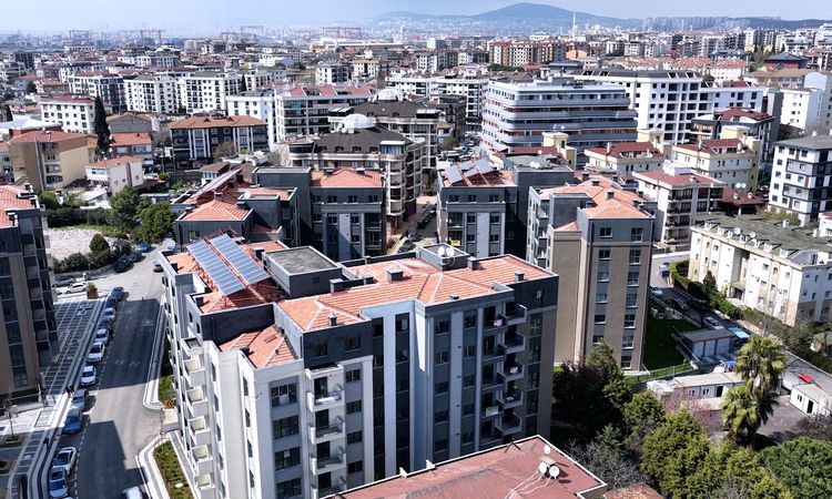 İstanbul Tuzla'da tamamlanan Has Sitesi Kentsu baskını Dönüşüm Projesi'nde hak sahipleri yeni evlerine taşındı