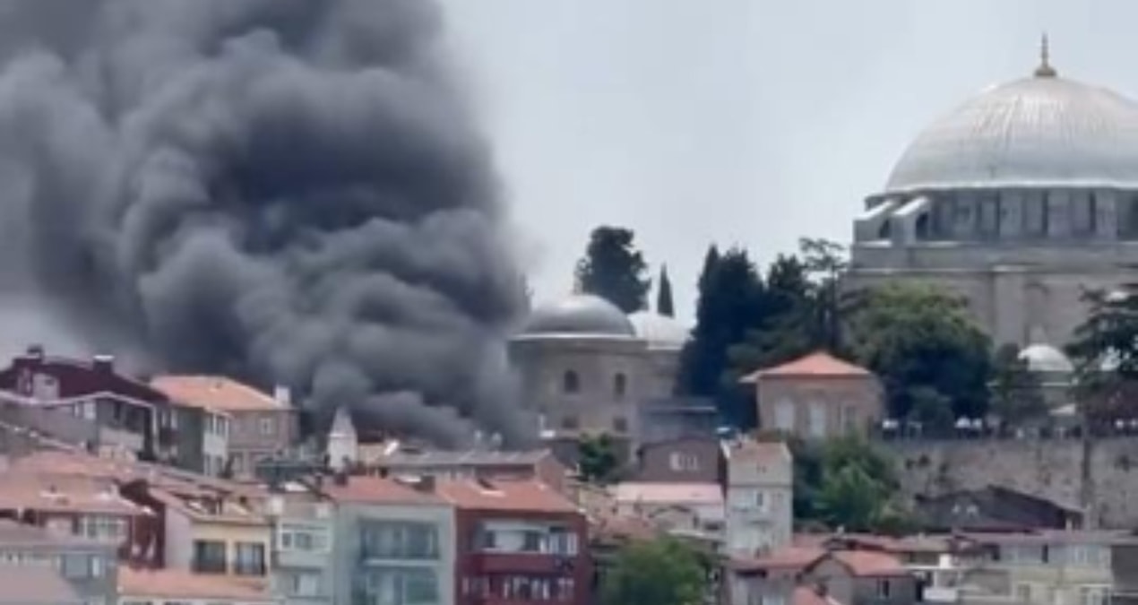Son Gelişme: İstanbul'da yangın paniği! Dumanlar gökyüzünü kapladı - Son Dakika ve Merak Edilenler