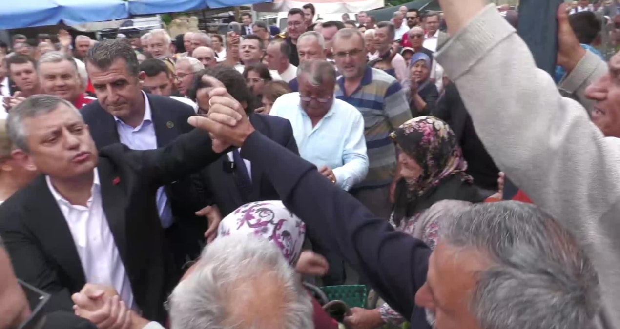 Ayrıntılar Netleşti: İstifa etmek isteyen CHP'liye Özgür Özel'den net cevap! - Haberleri: Gelişmeler Takip Edi