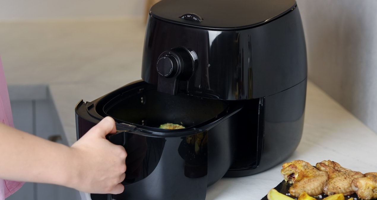 Son Gelişme: İtfaiyeci, evinde airfryer olan herkesi uyardı - Haberleri ve Merak Edilenler