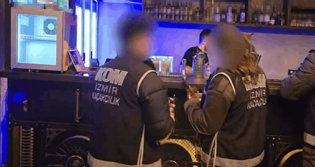 Ayrıntılar Netleşti: İzmir'de 3,5 ton taklit etiketli etil alkol yakalandı - Son Dakika | İşte Tüm Ayrıntılar
