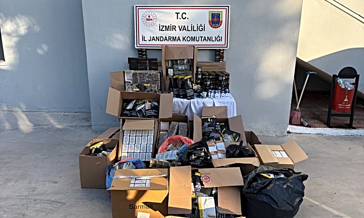 İzmir'de kaçak sigara operasyonunda yakalanan şüpheliye adli işlem