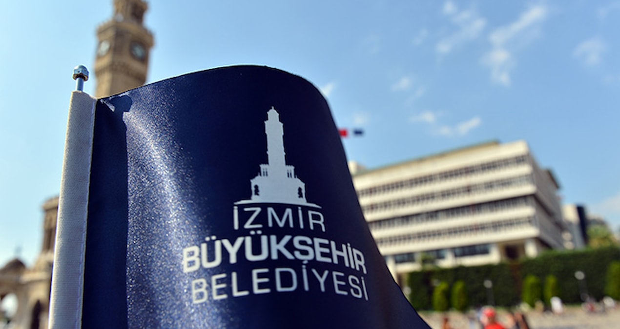 Kritik Açıklama: İzmir'de peş peşe istifalar; Cemil Tugay'ın ardından CHP'de yeni ayrılıklar - En Son Haber ve