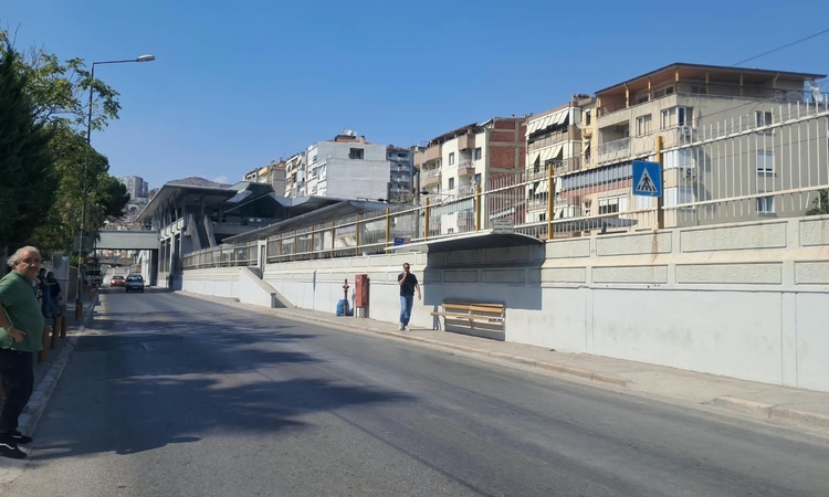 İzmir’de yaya geçidinde otobüsün çarptığı üniversiteli Serra’dan tutanak tepkisi: Gelişmeler Takip Ediliyor