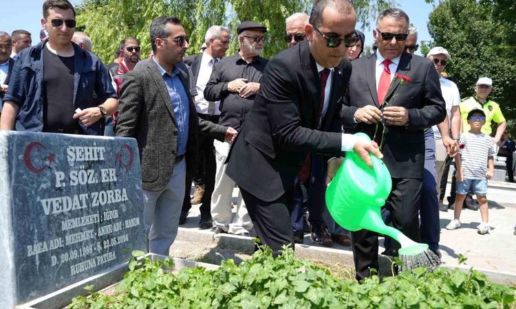 Martyrs' graves were visited in Iğdır - Last Minute
