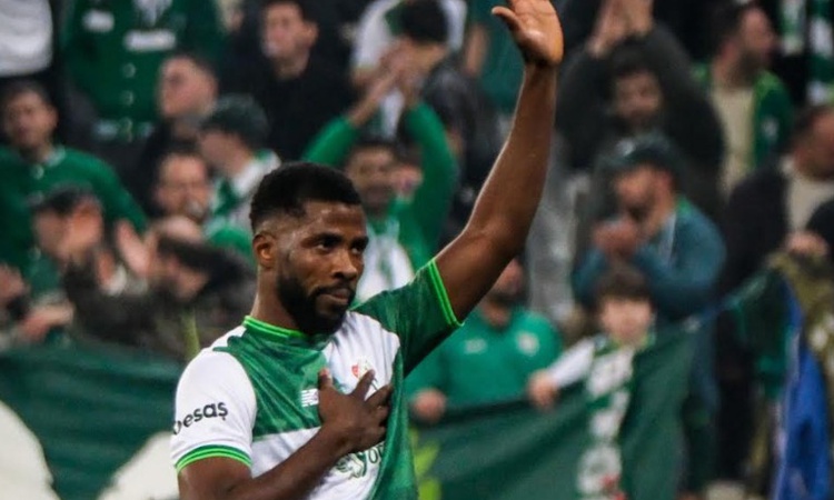 Iheanacho, Bursaspor'un 2-0 kazandığı maçta 11 maçlık gol serisini sürdürdü