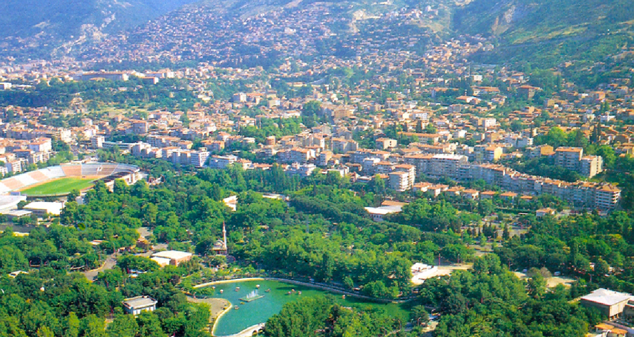 6 neighborhoods of one of our provinces are being sold: Fields, vineyards and villas are put out to tender one by one - News