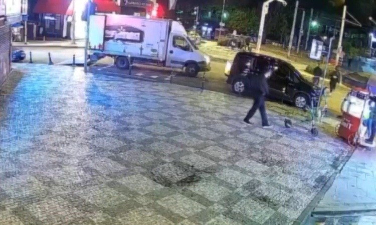Kadıköy'de döviz bürosunu kurşunlayan 5 şüpheli Sakarya'da yakalanıp hakkında tutuklama kararı verildi | İşte