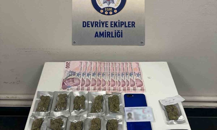 Kadıköy'de dron destekli takipte 2 şüpheli 51 gram marihuanayla yakalandı ve Merak Edilenler