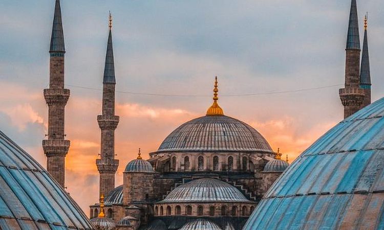 Gündemden Son Bilgiler: Kadınlar cuma namazı kılabilir mi? - Son Dakika Haberleri - Son Dakika Bilgileri