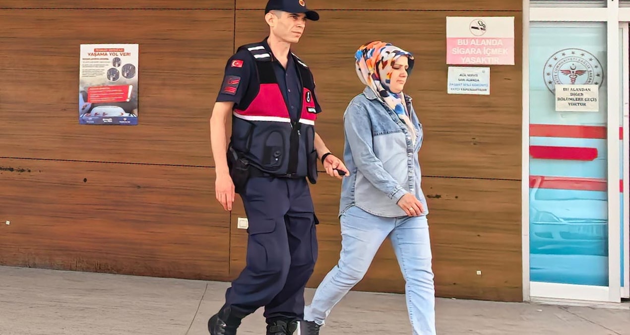 Kritik Açıklama: Kadınlar hamamında çaldığı kredi kartıyla alışveriş yaptı - Haberleri ve Merak Edilenler