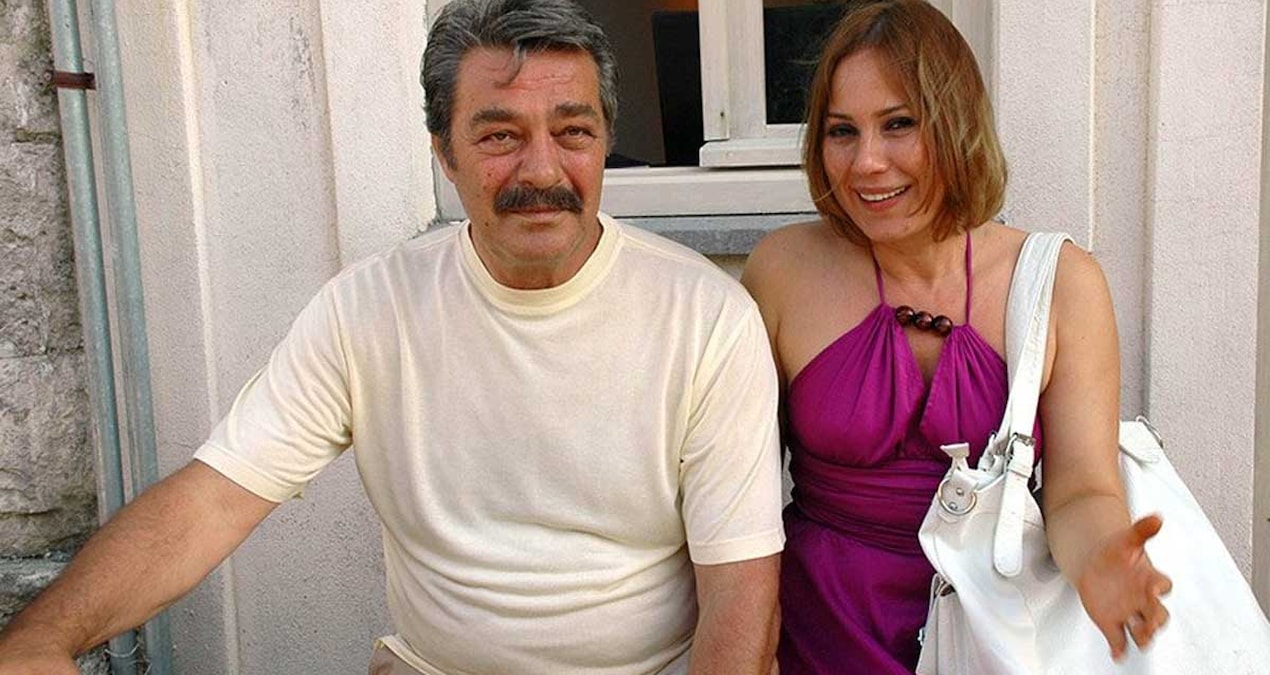 Kritik Açıklama: Kadir İnanır'ın çocuğu var mı, Jülide Kural kimdir, kaç yaşında? - Son Dakika - Son Dakika Bi