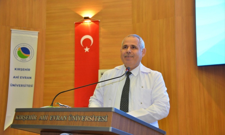 KAEÜ Tıp Fakültesi Dekanı Güneş, beyaz önlük töreninde boykot çağrısı yaptı ve Merak Edilenler