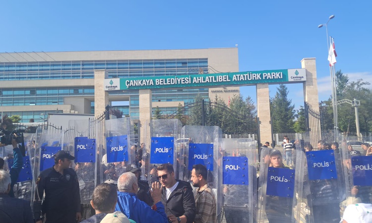 Kamu-İş, Ankara'da emekli polisin yaşamına son vermesine 'son olmalı' dedi: Gelişmeler Takip Ediliyor