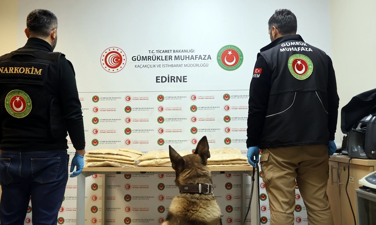 Kapıkule’de TIR’da 50 kilo 506 gram uyuşturucu ele geçirildi: Gelişmeler Takip Ediliyor
