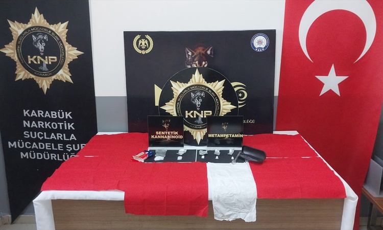 Karabük'te operasyonda 3 şüpheli hakkında tutuklama kararı verildi, 9,14 gram uyuşturucu ele geçirildi