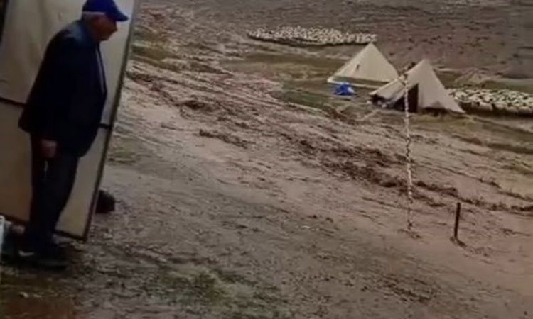 Ayrıntılar Netleşti: Karagöz Yaylası'nda Sel: Çadırları Sular Bastı - Haberleri