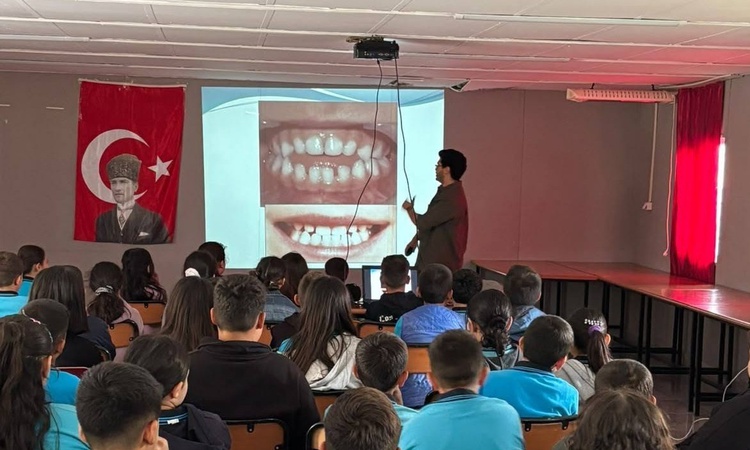 Karapınar İlçe Sağlık Müdürlüğü öğrencilere sağlıklı yaşam eğitimi verdi - Son Dakika Bilgileri