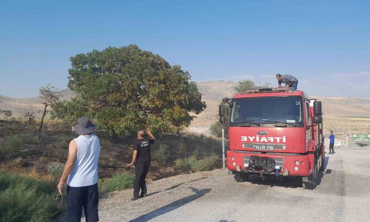 Ayrıntılar Netleşti: Karapınar'da Ot Yangını Kontrol Altına Alındı - Son Dakika Haberleri
