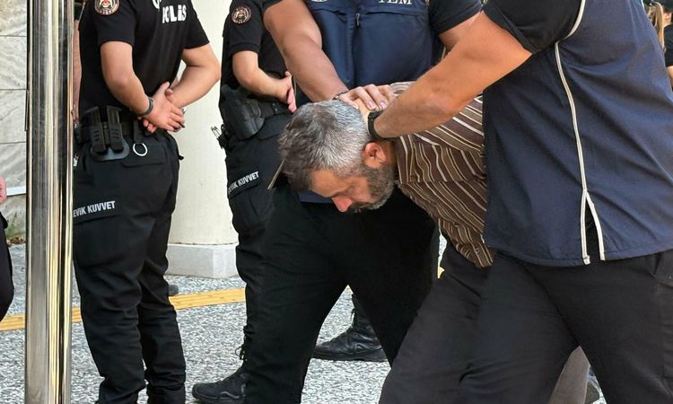 Karatepe kardeşlerin gizli yazışmaları gözler önüne serildi; 10 yıllık firarın izleri - Haberleri - Son Dakika