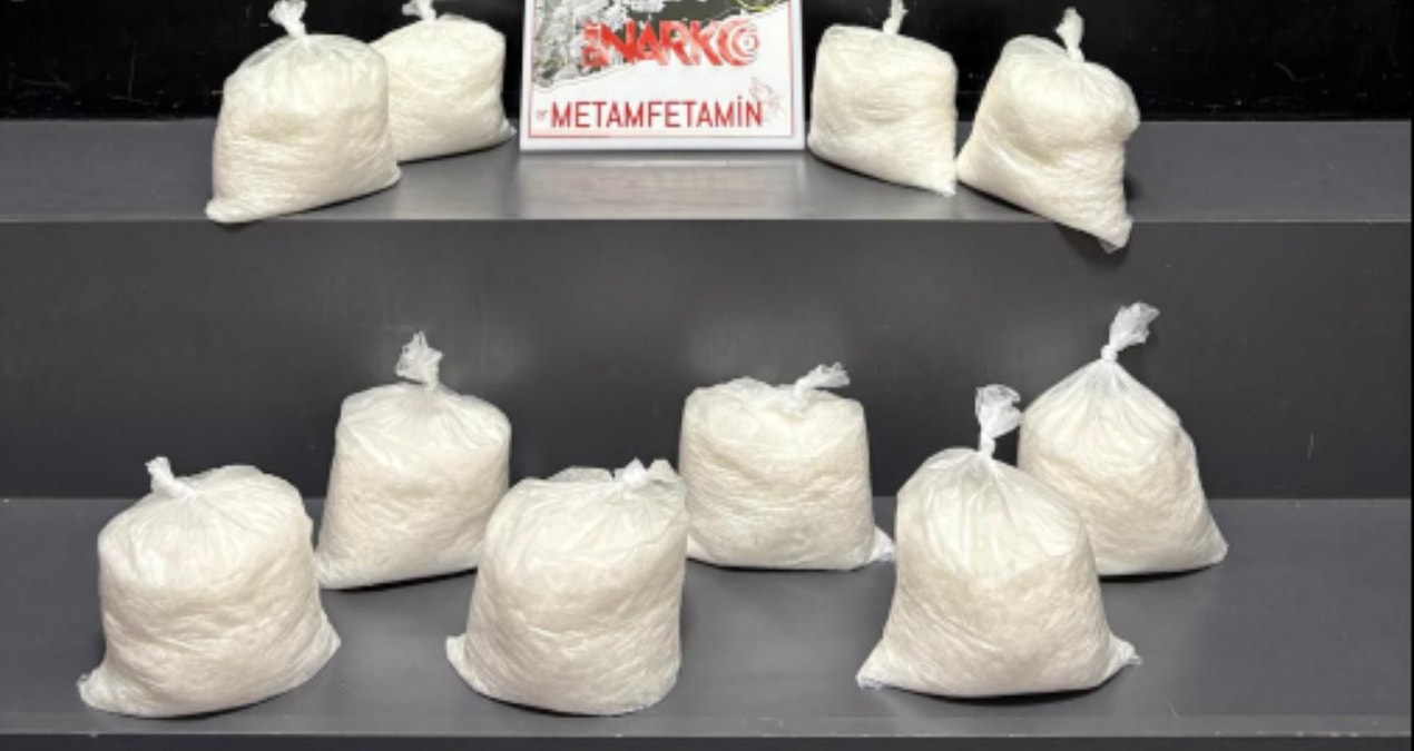 Kritik Açıklama: Kargo firmasına operasyon; 9 kilo metamfetamin ele geçirildi - Haberleri: Gelişmeler Takip Ed