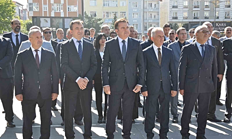 Kars’ta 56 bin 863 öğrenci ve 4 bin 89 öğretmen için yeni eğitim yılı resmen start aldı