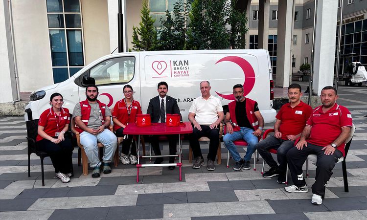 Kaymakam Karakaya'dan Kızılay'a Kan Bağışı Ziyareti - Son Dakika Haberleri ve Merak Edilenler