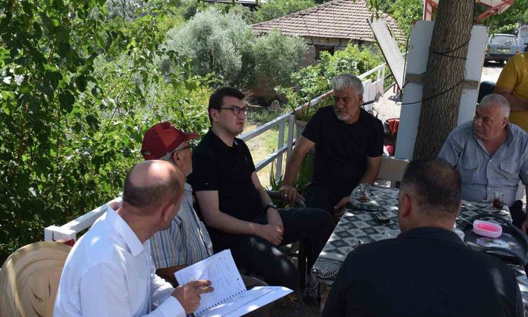 Kritik Açıklama: Kaymakam Sözen'den alevler mağduru ailelere ziyaret - Haberleri: Gelişmeler Takip Ediliyor