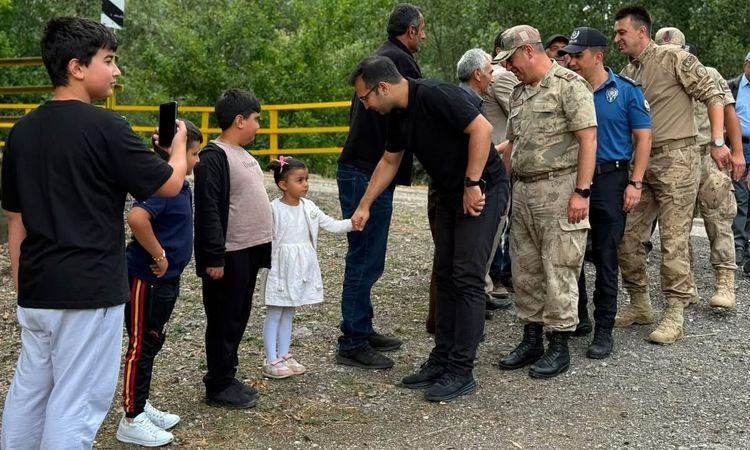 Son Gelişme: Kaymakam Taşkıran’dan köy ve mezralara ziyaret - Son Dakika Haberleri ve Merak Edilenler