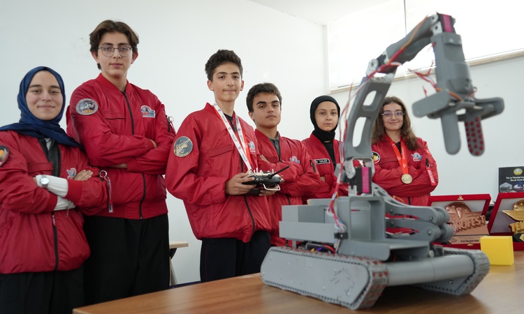 Kayseri'den GÖKTİM Gökbörü takımı TEKNOFEST Robolig'de Türkiye birincisi oldu - Son Dakika Bilgileri
