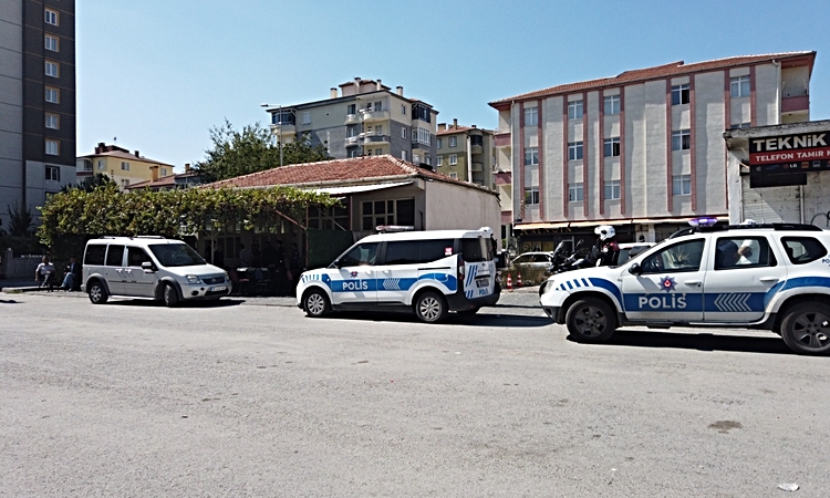 Kayseri'de kıraathane çalışanı, husumetlisini av tüfeğiyle ağır yaralayıp teslim oldu | İşte Tüm Ayrıntılar