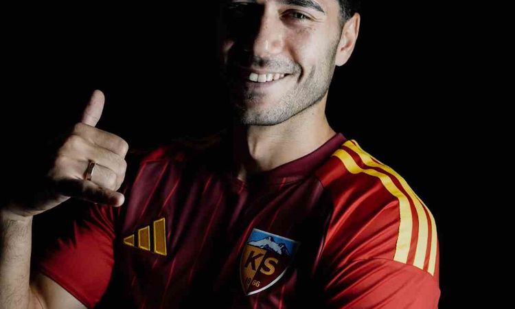 Son Gelişme: Kayserispor gurbetçi Mert Göckan ile anlaştı - Haberleri - Son Dakika Bilgileri