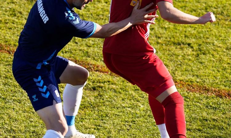 Gündemden Son Bilgiler: Kayserispor, hazırlık maçında Cihangir GSK'yi 7-0 mağlup etti - Son Dakika - Son Dakik