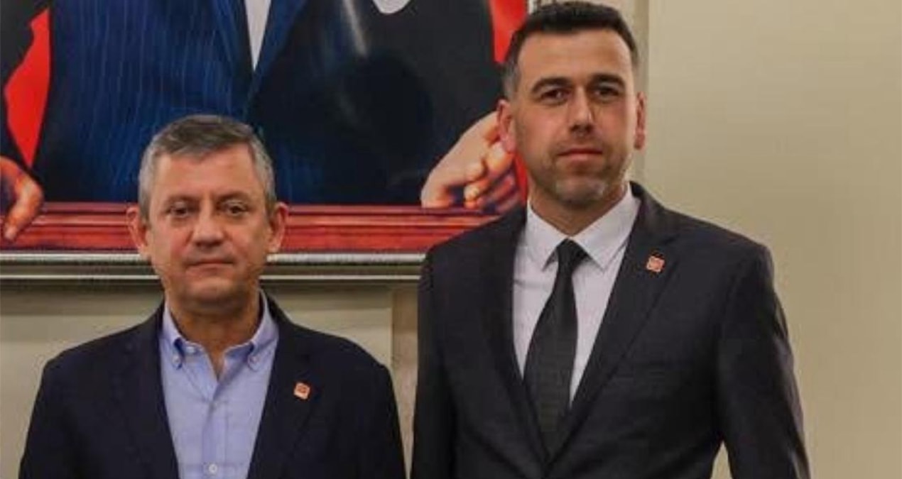 Sıcak Gündem: Kayyum Kılıçdaroğlu memleketinde de il yönetimini tasfiye etti - Haberleri: Gelişmeler Takip Edi
