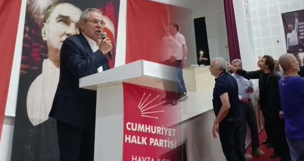 Kritik Açıklama: Kılıçdaroğlu destekçisi CHP'li eski vekile tepki; Kürsüden inmek zorunda kaldı - En Son Haber