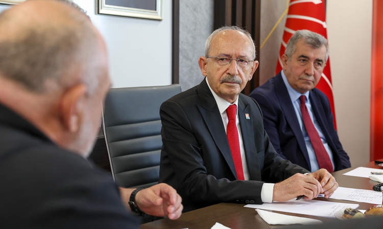 Kılıçdaroğlu, gazilerle bir araya geldi: Gelişmeler Takip Ediliyor